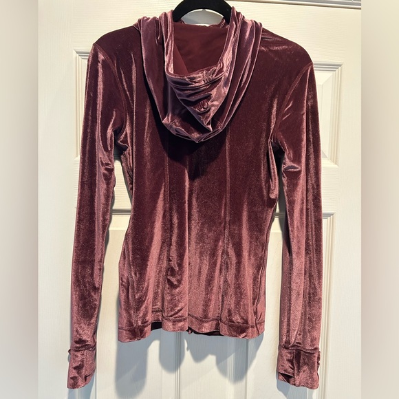 Lululemon Garnet Velvet Cinch Hoodie Jacket, Like New, size 8 - Picture 9 of 11